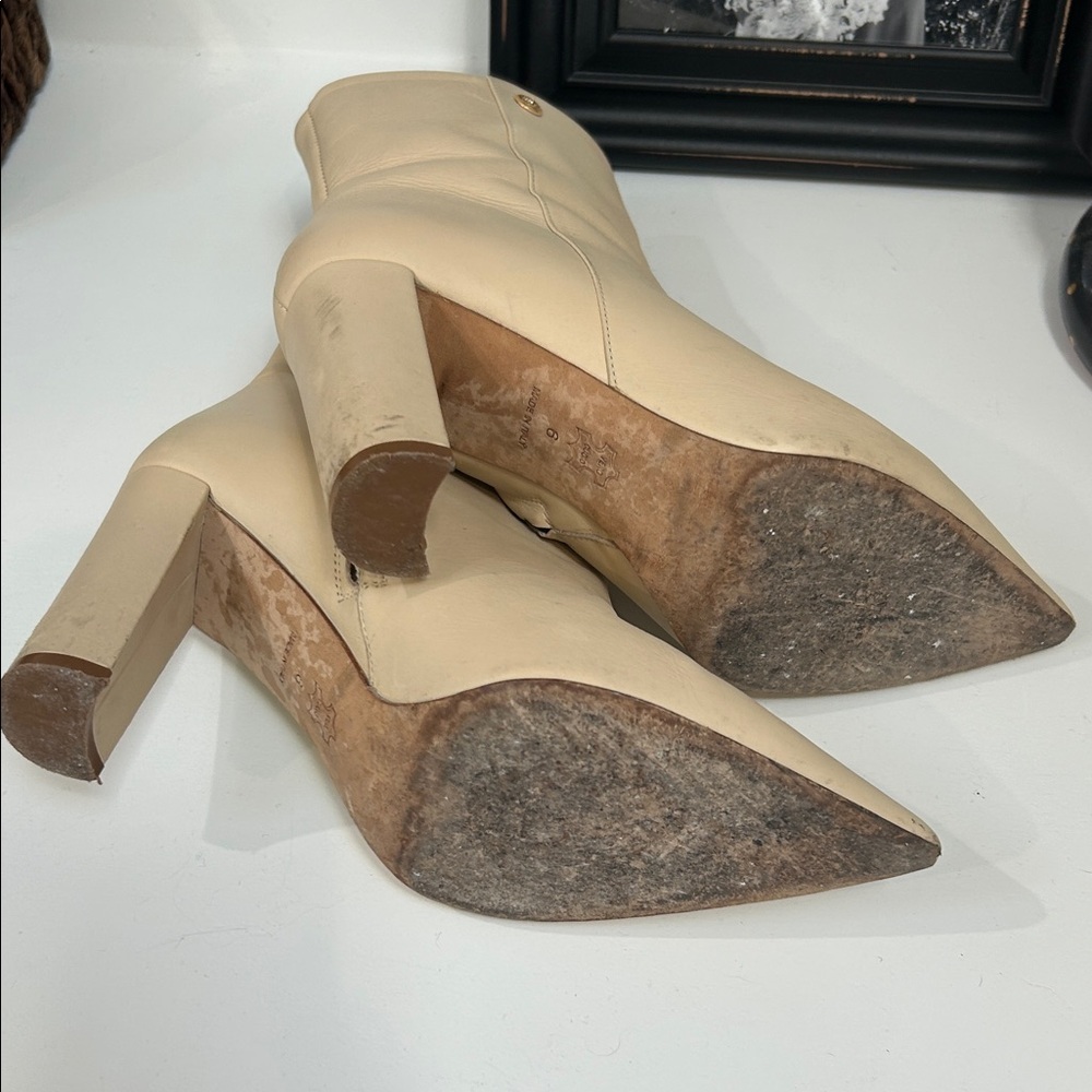Tory Burch Cream Heeled Boots - Picture 5 of 6
